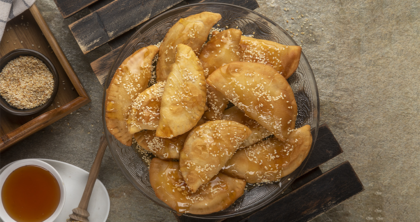 Kaltsounia, cretal diet pastries.